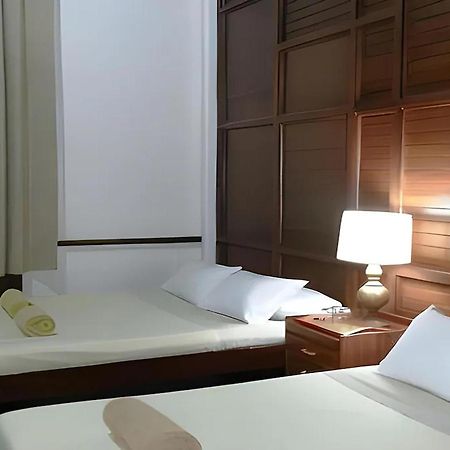 イロイロ カーサ テンタイ Bed & Breakfast エクステリア 写真