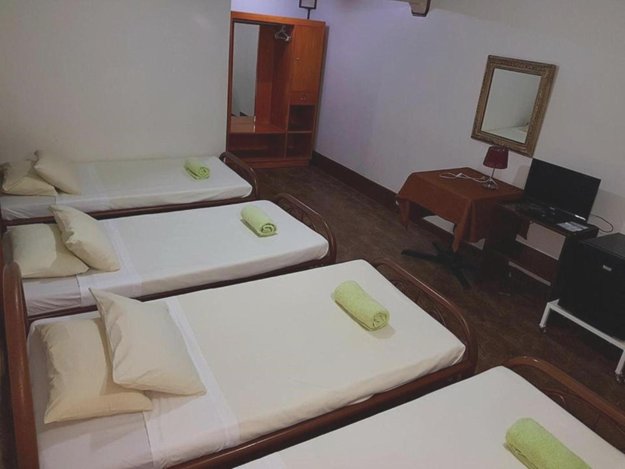 イロイロ カーサ テンタイ Bed & Breakfast エクステリア 写真