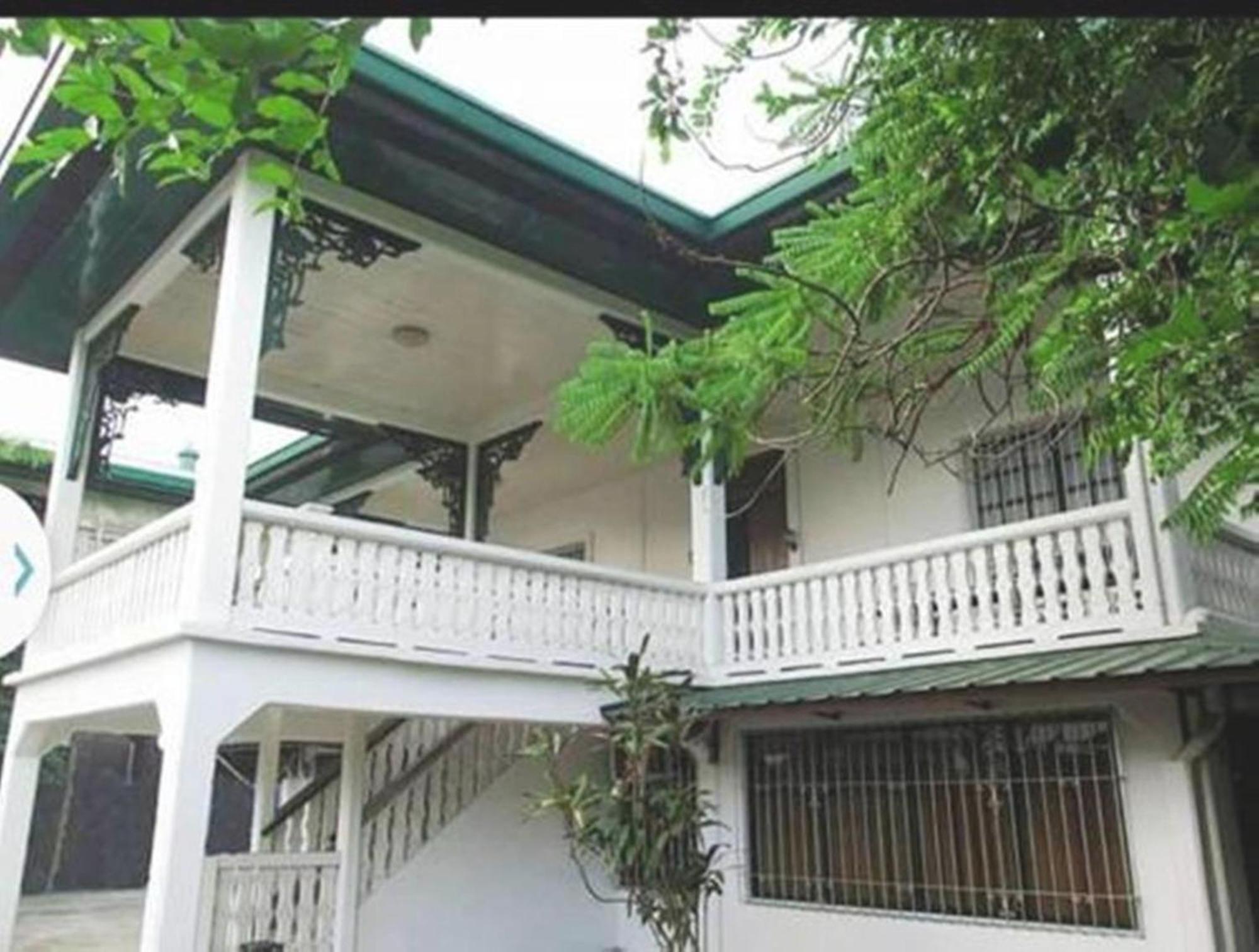イロイロ カーサ テンタイ Bed & Breakfast エクステリア 写真