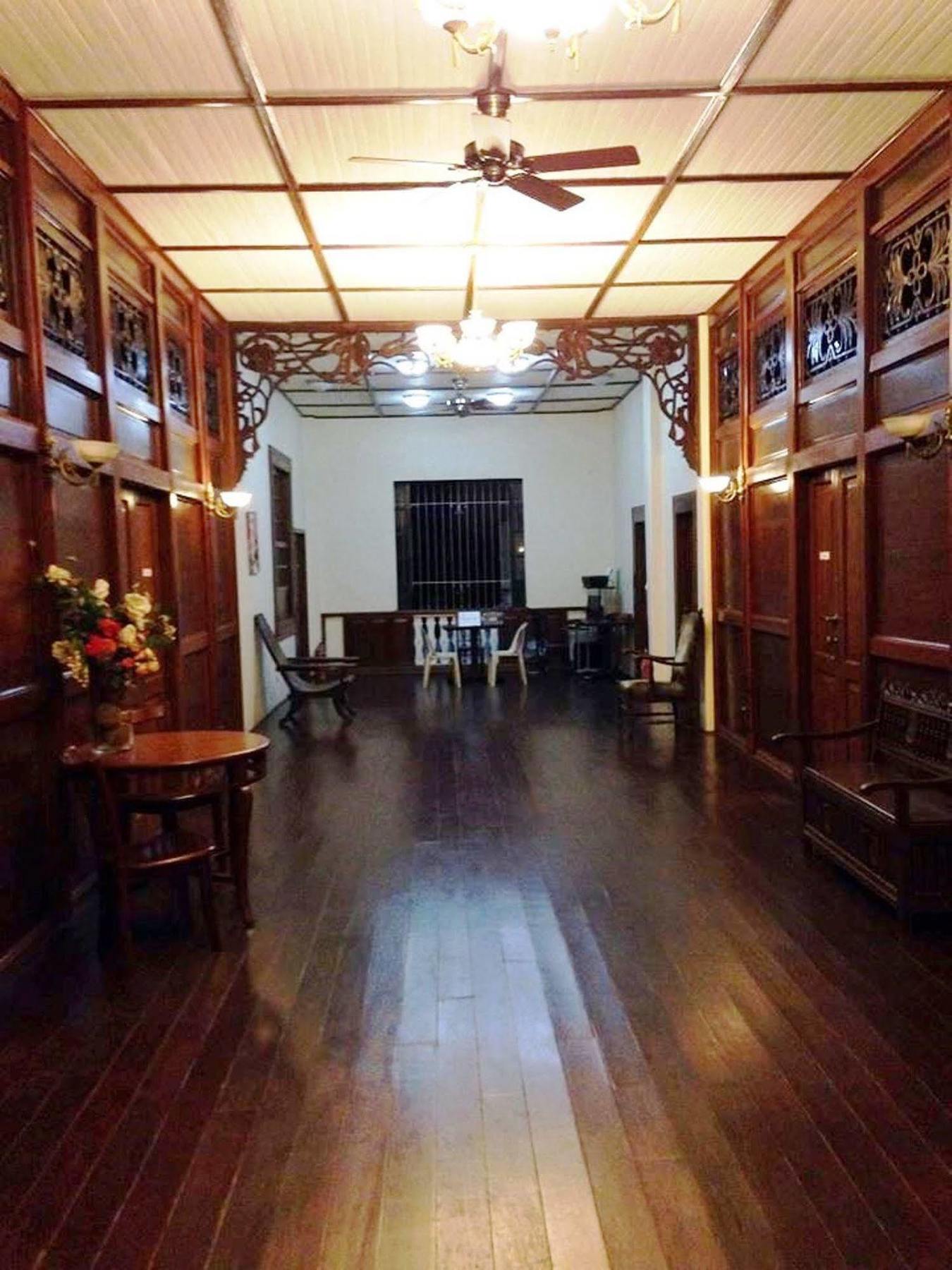 イロイロ カーサ テンタイ Bed & Breakfast エクステリア 写真